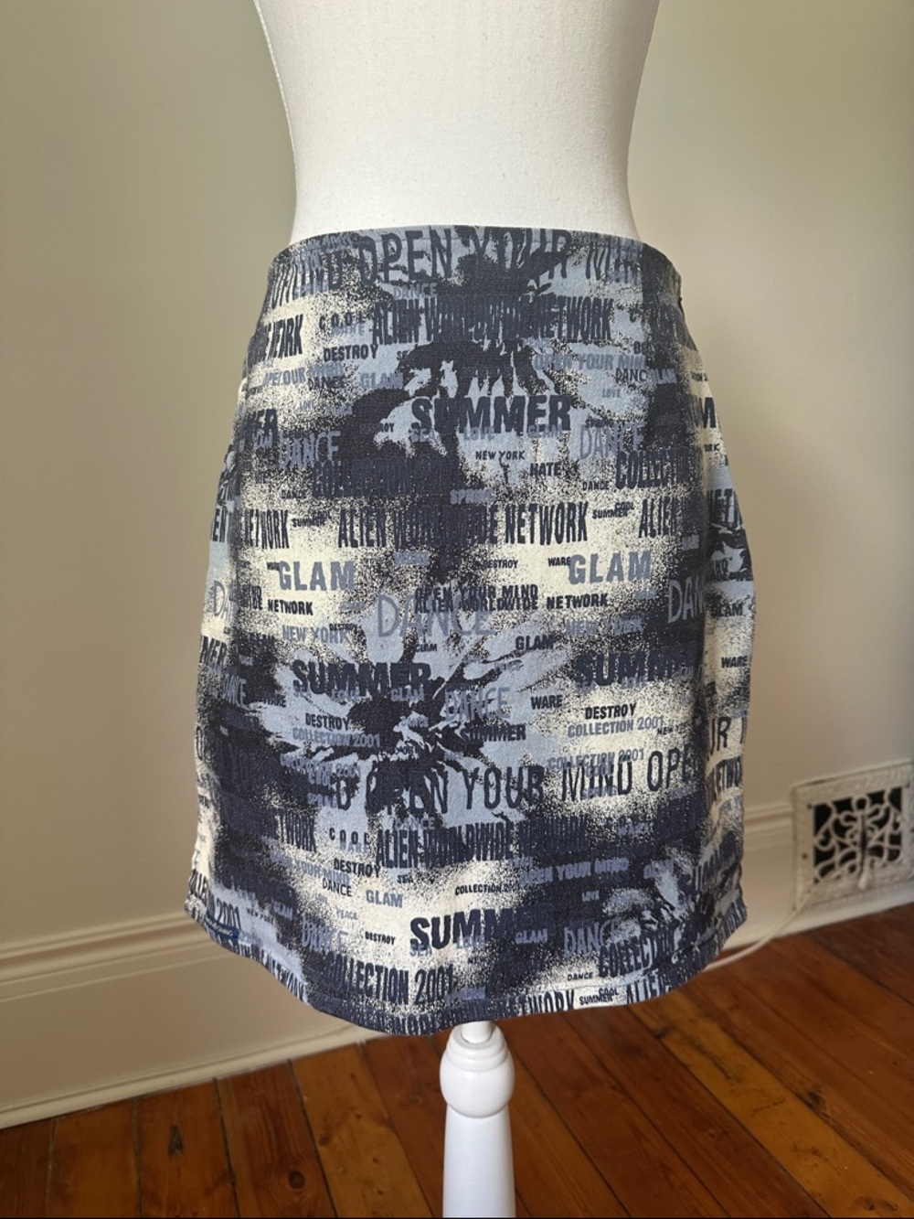 SIMON CHANG Vintage Blue Streetwear Font Script Moto Party Mini Skirt Size 10
